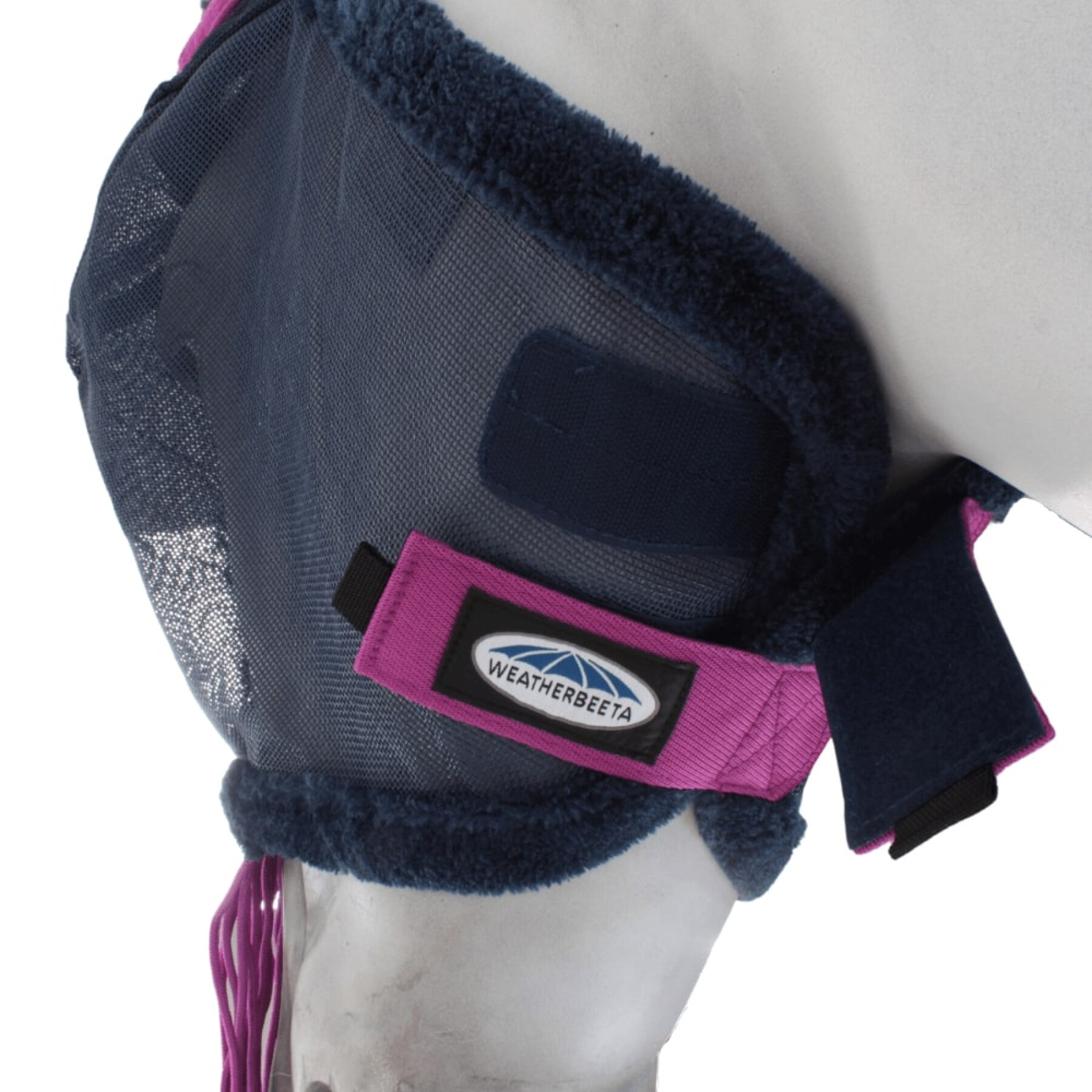 Maschera antimosche per cavalli in rete resistente con protezione per le orecchie e nappe Weatherbeeta Comfitec Deluxe