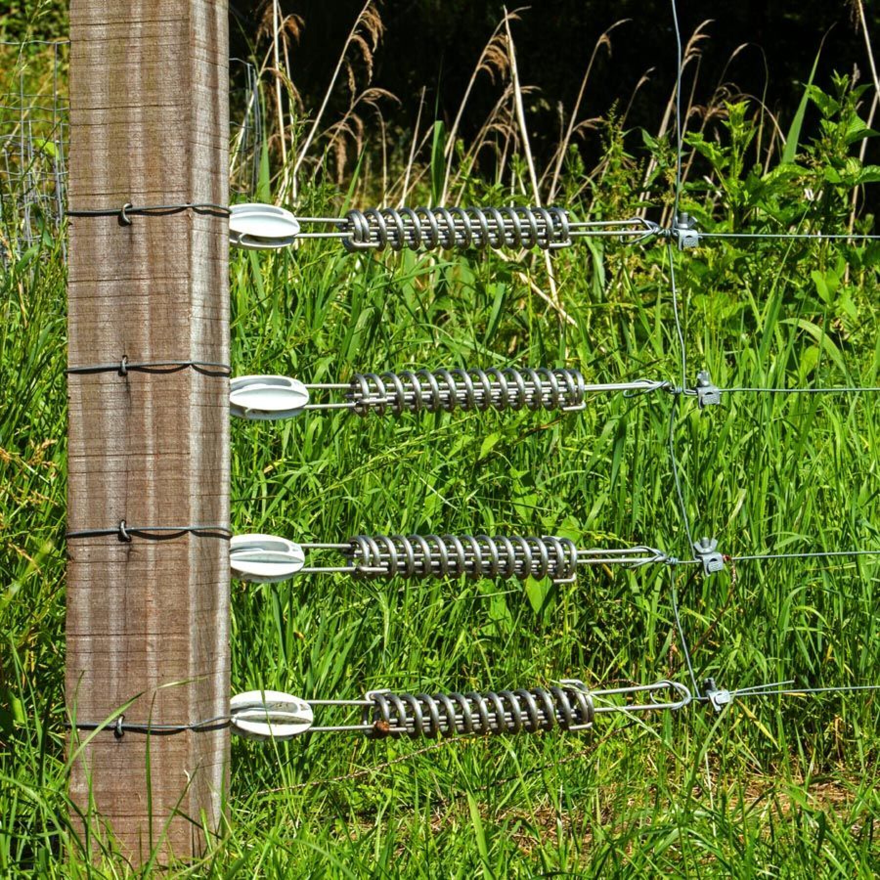 Isolatori per recinzioni elettriche angolari rinforzate Gallagher (x5)
